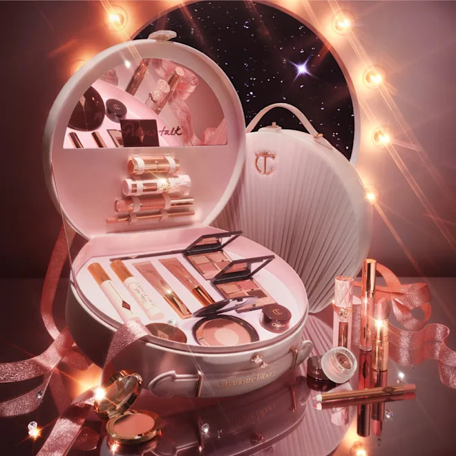 ست هدیه لوازم آرایشPillowtalk Dreams Come True شارلوت تیلبری(قبل از سفارش اعلام موجودی بگیرین.تعداد محدود است)