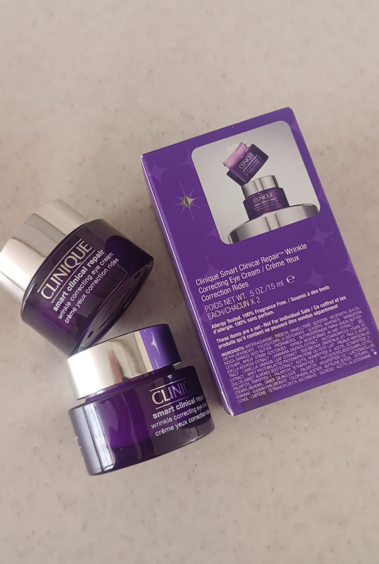 کرم دور چشم اسمارت (یک عدد۱۵میل) (Clinique Smart Clinical Repair Eye Cream) ضمانت اصالت کالا داریم