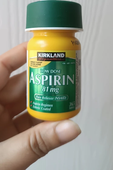 محصول Kirkland مدل 81 میلی‌گرم بسته 365 عددی تاریخ دسامبر2027 (1406/09)